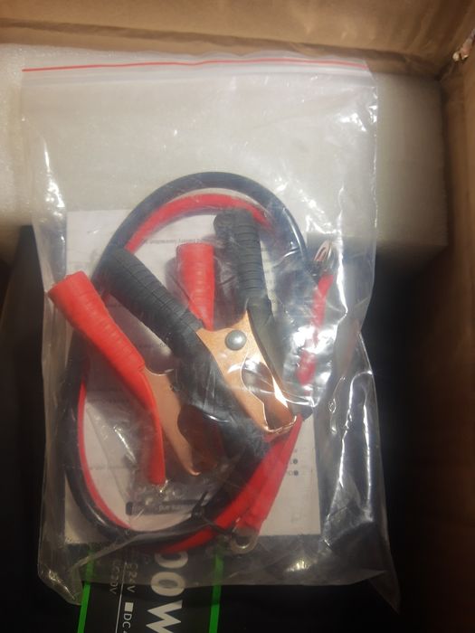 Інвертор з чистою синусоїдою.2000вт.24в.