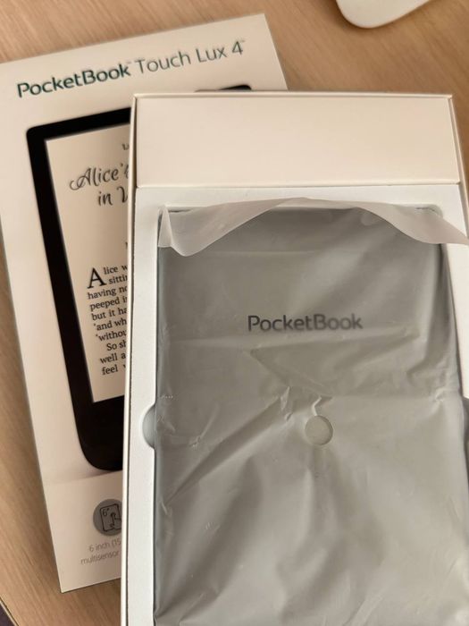 Електронна книжка PocketBook 627 Touch Lux