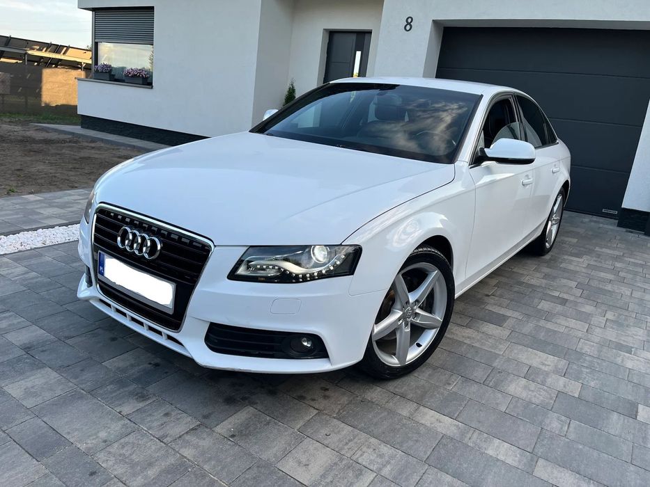 Audi A4 Limousine Exclusive Audi A4 B8 Salon Polsk Manual Biała Piękna BiXenon LED 2009r