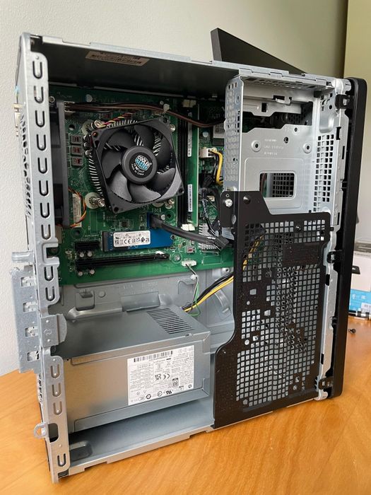 Desktop HP M01-F2004NP, novo, nunca usado, ótimo para trabalhar!!