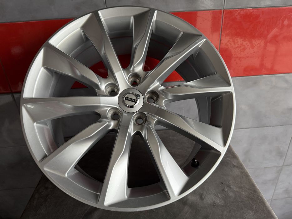 Felgi 18 5x108 Volvo XC40 XC60 S60 S80 V60 ORYGINAŁ