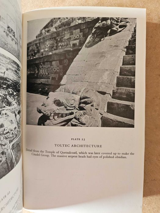 The Aztecs of Mexico - G. C. Vaillant
