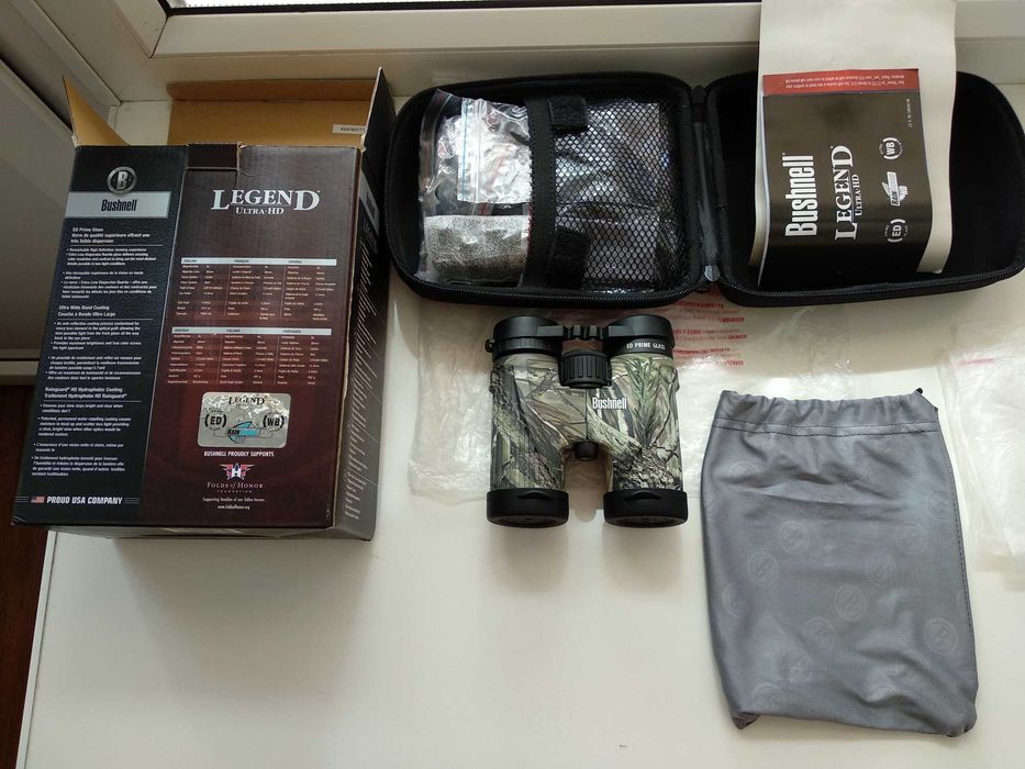 Бинокль Bushnell Legend ultra HD 8x36 Camo.