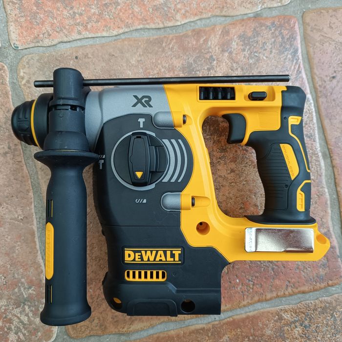 Перфоратор Dewalt dch 273