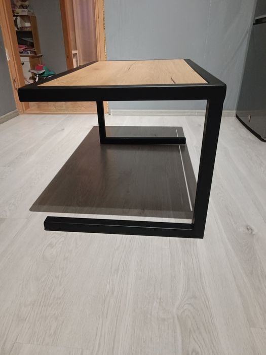 Stolik kawowy industrialny