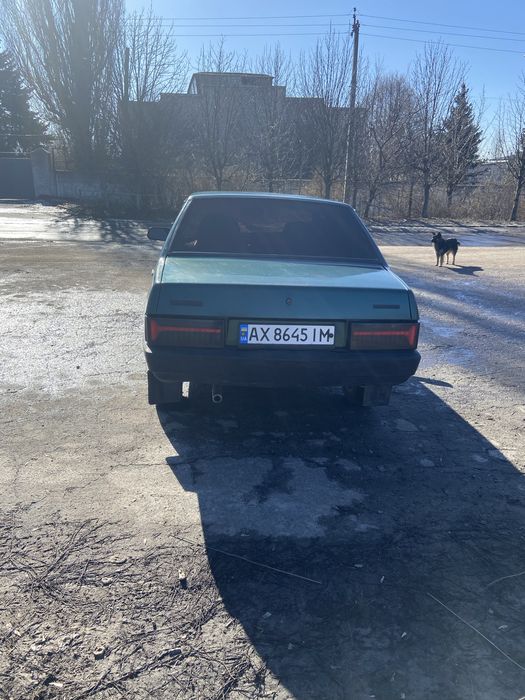 Продам ваз 21099