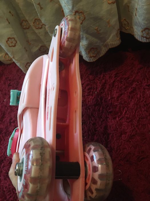 Matras rolki 3-kołowe trójkołowe 30-33