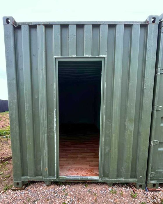 Contentor Marítimo 12 metros - Altura Extra - Dividido em 2 boxes