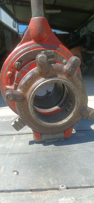 Cabeça de máquina de roscas em tubos RIDGID