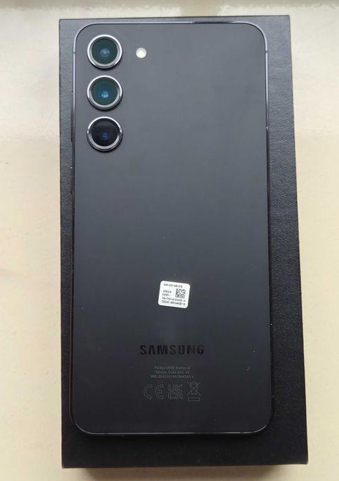 Samsung Galaxy S23+ 256GB 8GB RAM Dual Sim Etui, szkła hartowane