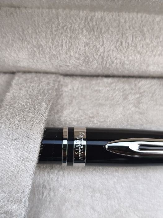Długopis Waterman Expert CT czarny elegancki prezent