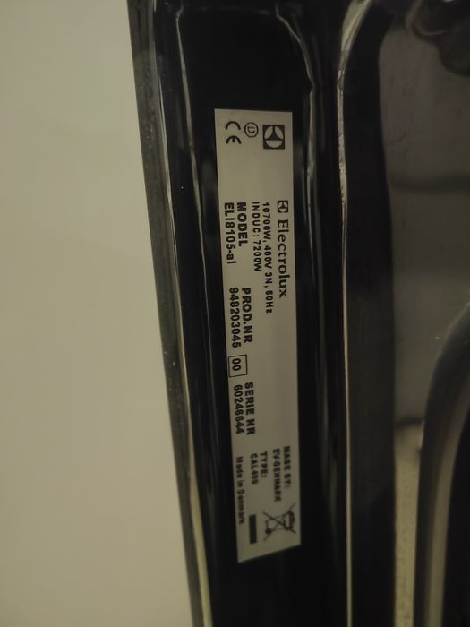 Індукційна піч Elecktrolux  VOSS EL113321-HV з  Данії