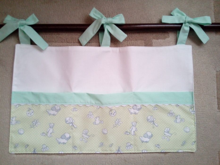 Organizador de berço