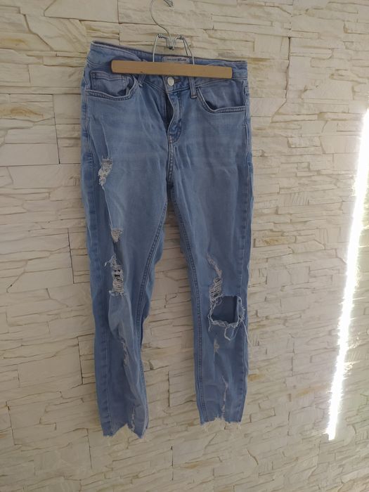 Skinny New look roz 36 dziury przetarcia