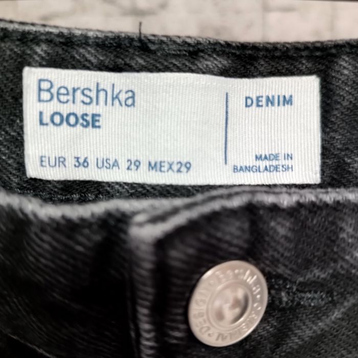 Bershka моми чорні