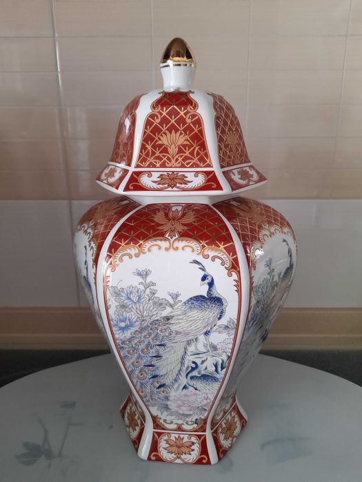 Butterfly Ceramic Jar No. 83, 37 cm in Height. In Good Condition.
