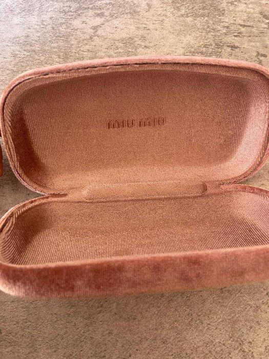 Óculos de Sol Miu Miu Rosa
