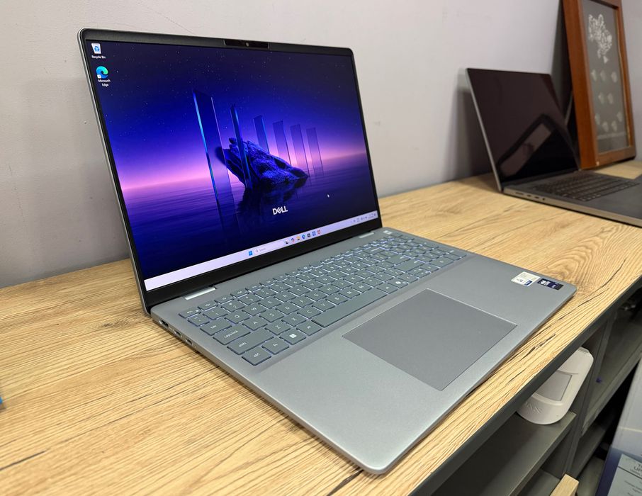 Dell 16 Plus DB16250 Ultra 7 256V /16 Ram/ 1TB/QHD