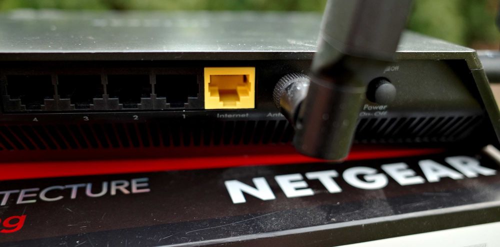 Router WiFi 5 2600AC Netgear R7800 LuCi Openwrt