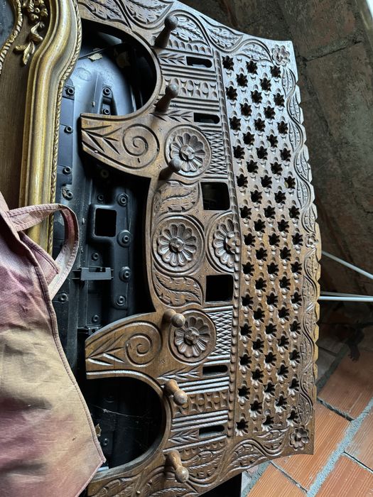 Bengaleiro de madeira