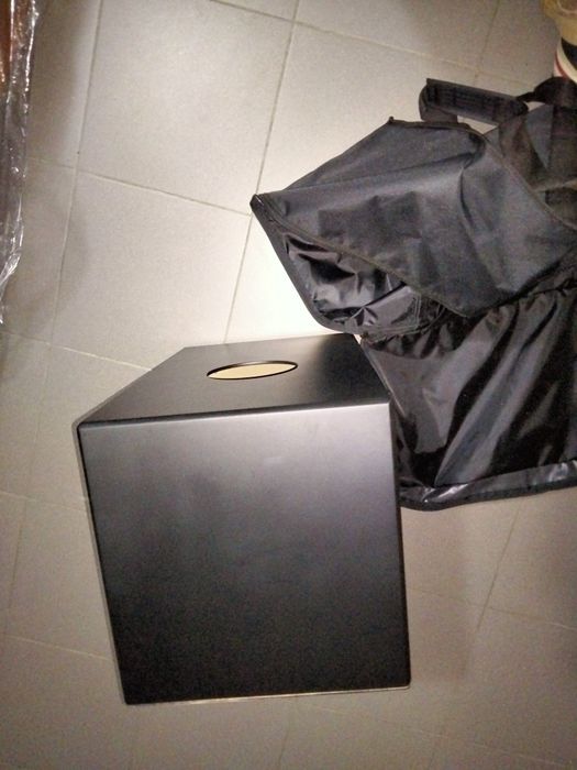 Cajon preto e saco almofadado64585056360322123