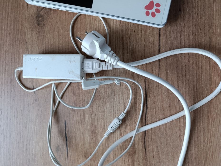 Laptop Acer aspire v 13