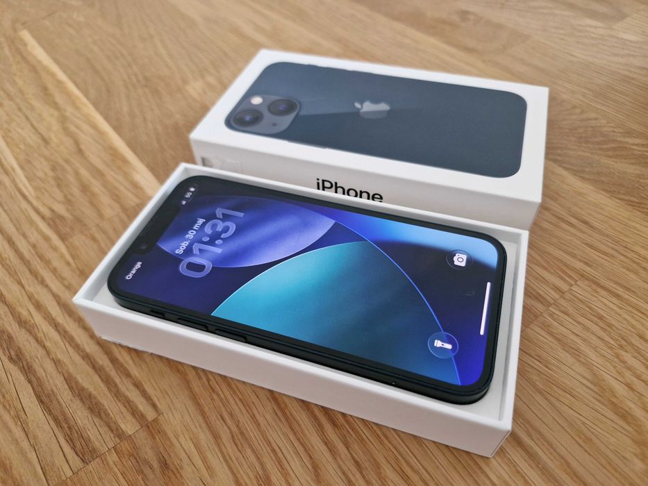 Apple iPhone 13 / 128 GB / Gwarancja