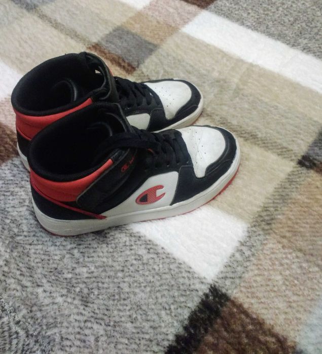 Трендові кросівки хайтопи champion, оригінал