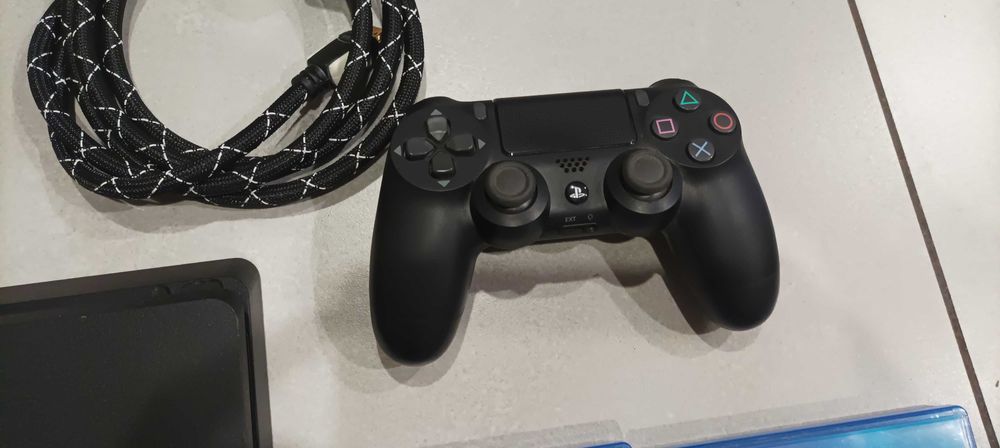 Play station 4 500GB