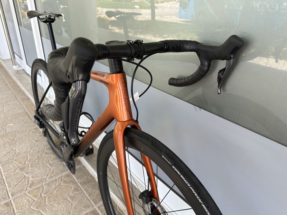 Bicicleta de estrada Giant - Ultegra di2