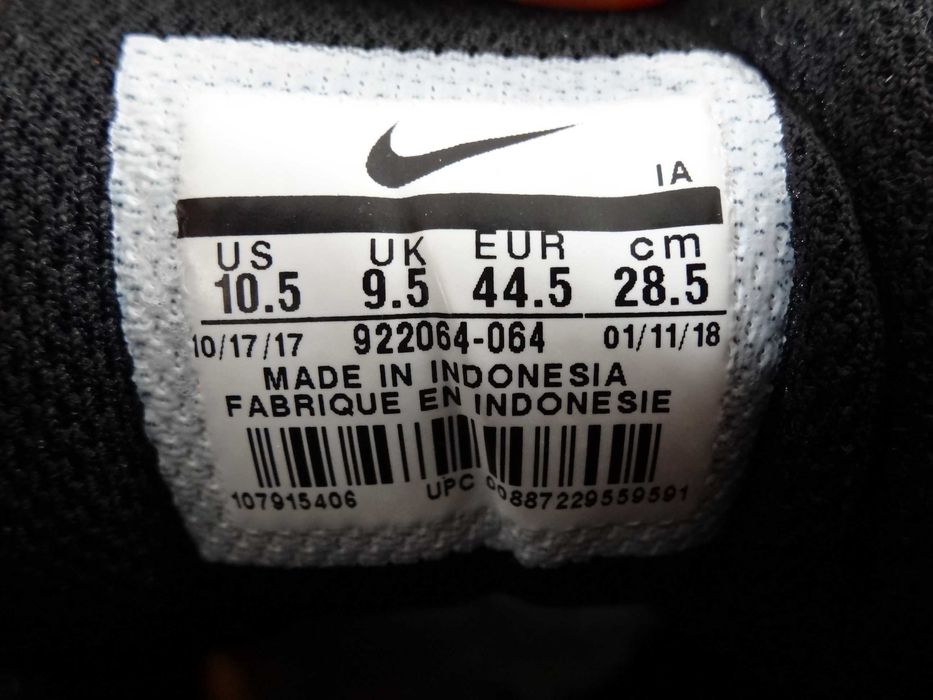 Buty NIKE AIR ZOOM RESISTANCE roz 44,5 Do Tenisa Sportowe