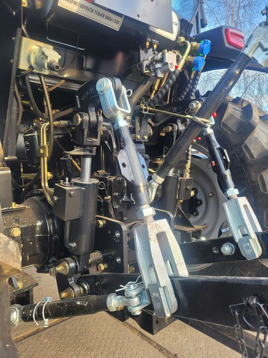 Трактор СКАУТ TB-904С з кондиціонером