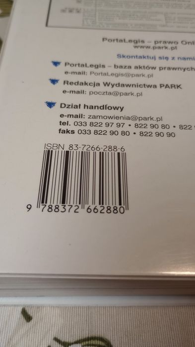 Kodeks spółek handlowych.