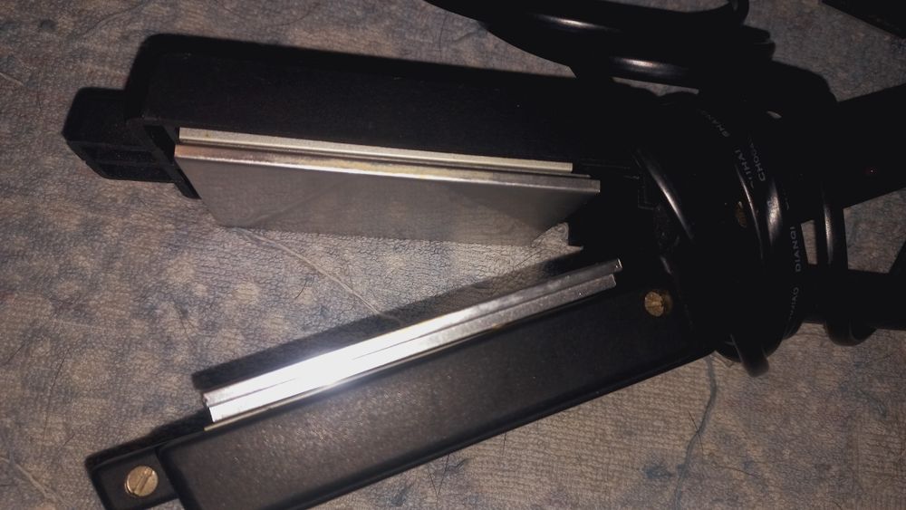 Утюжок  для волос