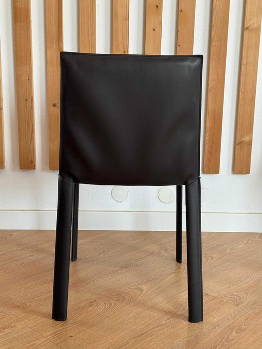 Conjunto 4 cadeiras mesa de jantar em pele