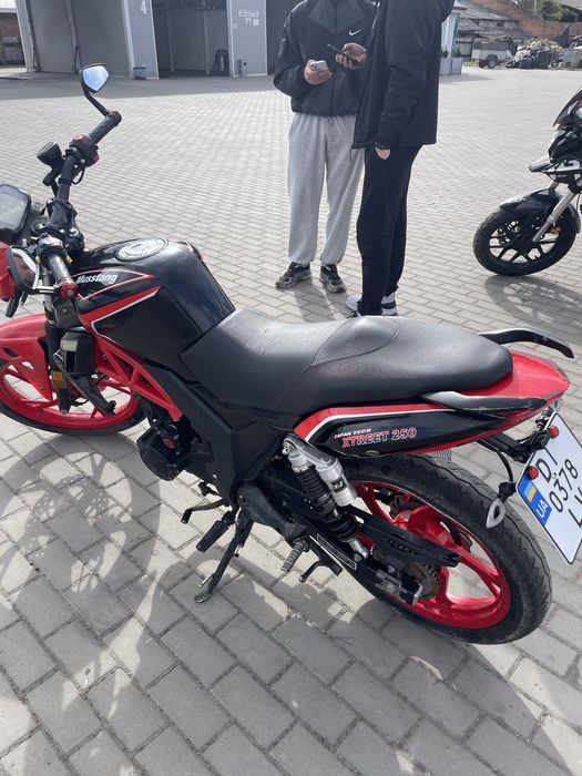 Musstang Xtreet 250cc