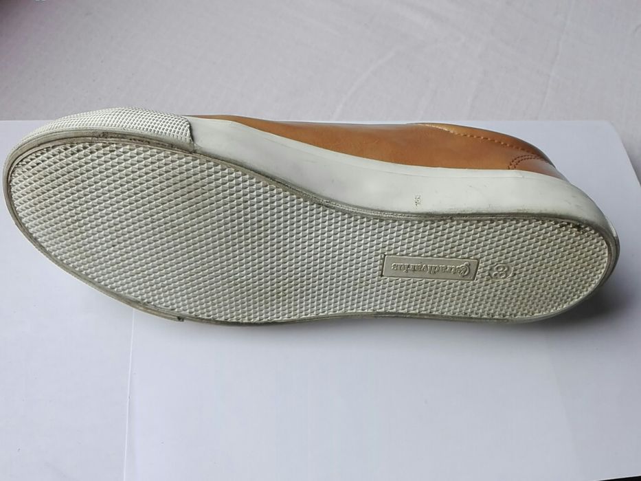 Sapatilhas de mulher Stradivarius n°39 SP 602