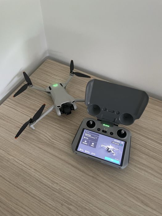 Dji Mini 3 + Comando RC