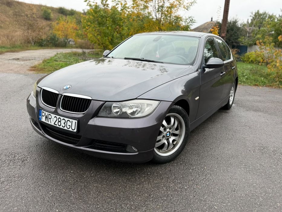 Продам BMW 320I  2.0 бензин,автомат