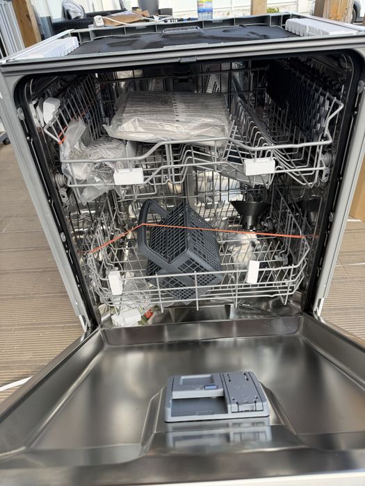 Maquina Encastre Lavar Loiça Beko  Nova