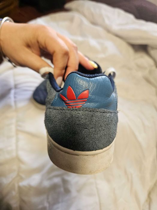 Sapatilhas adidas azuis