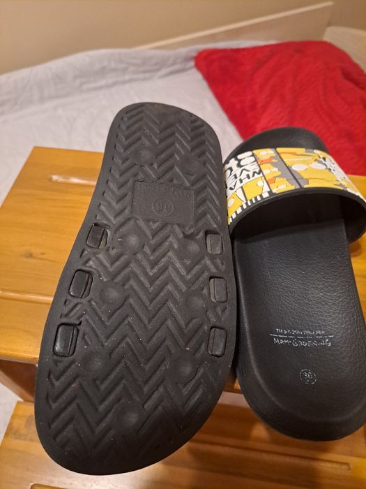 Klapki basenowe.  Rozmiar  36