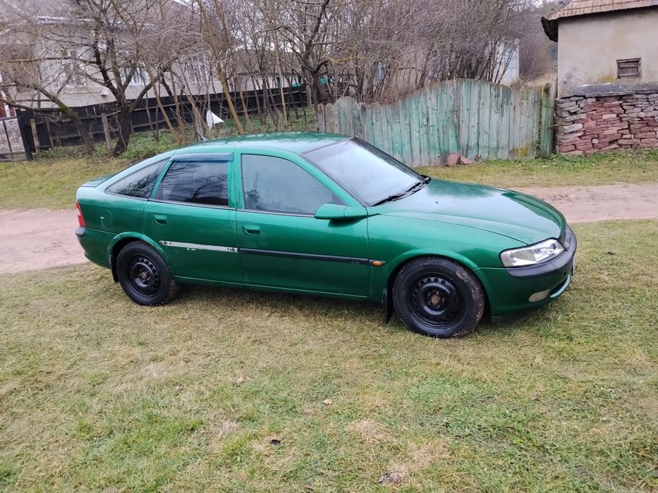 Продам Опель вектра б
