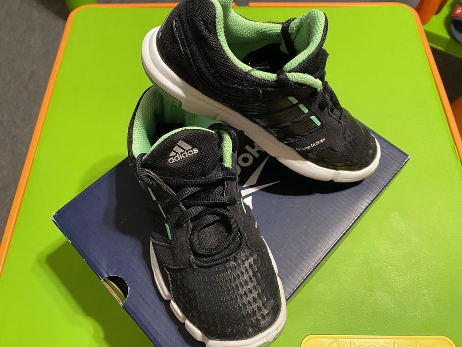 Кроссовки на мальчика Adidas