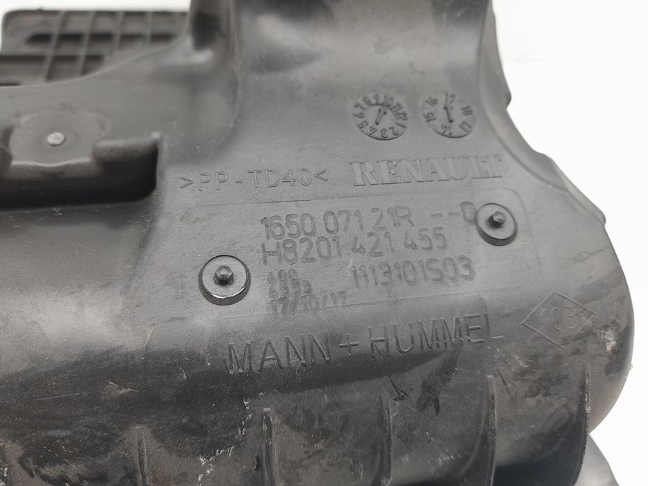 Caixa filtro ar RENAULT Megane IV (B9A/M_)
