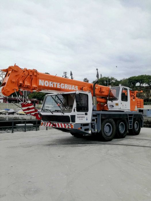 Grua Móvel Krupp KMK 3045 – 45t – All-Terrain – Funchal