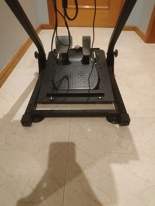 Volante Thrustmaster TX Ferrari 458 Italia Ed +Stand GT Omega PC XBOX
