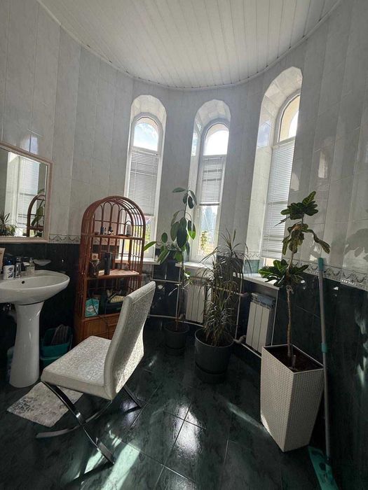 продам дом 540 м2 г.Днепр правый берег