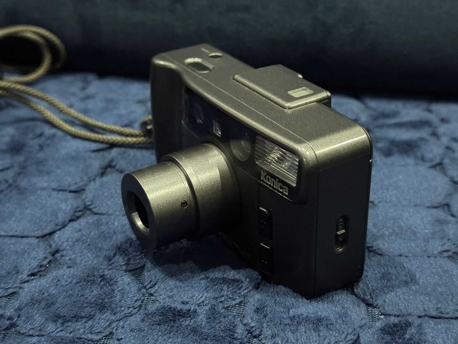 Retro Aparat fotograficzny Konica Big Mini BM-510Z Super Compact