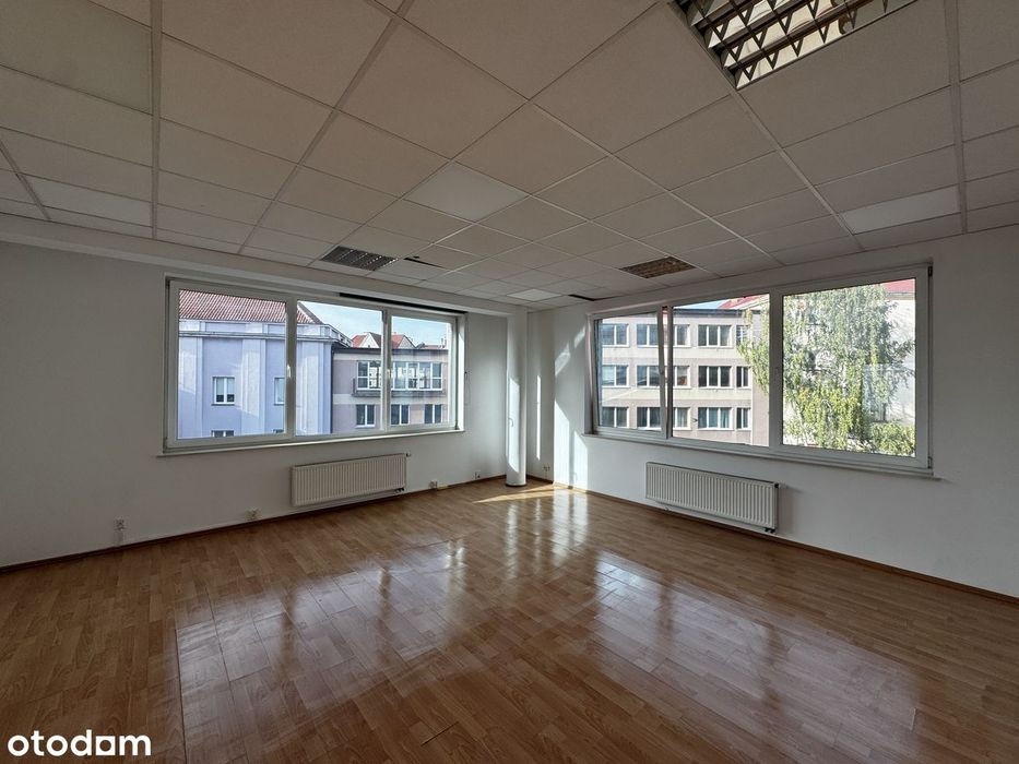 Przestronny lokal 50m2 z widokiem w centrum Olsztyna